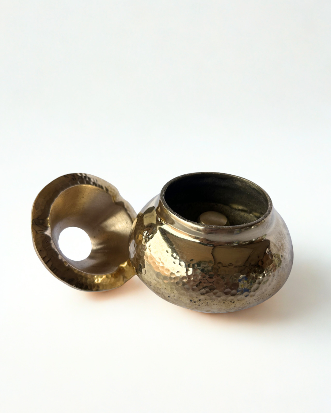Cinzeiro Marroquino | Metal Dourado Médio